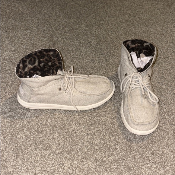 Hey Dude Ankle boots with cheetah print inner lining grey base color - Picture 3 of 7